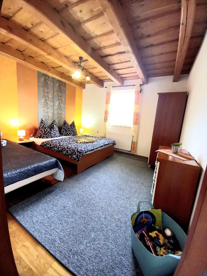Apartman Erika - Bešeňová Zewnętrze zdjęcie